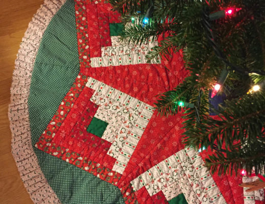 Happy Holidays Quilted Christmas Tree Skirt